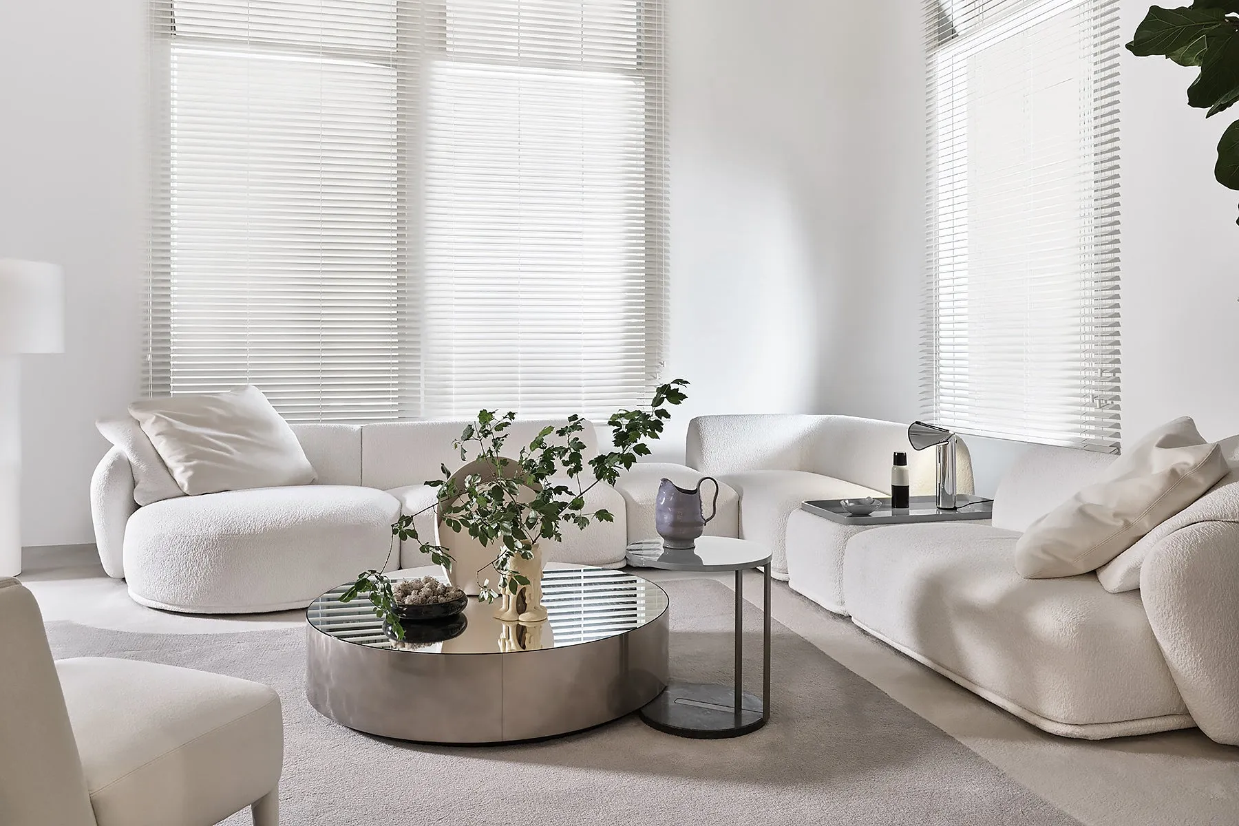 René Sofa