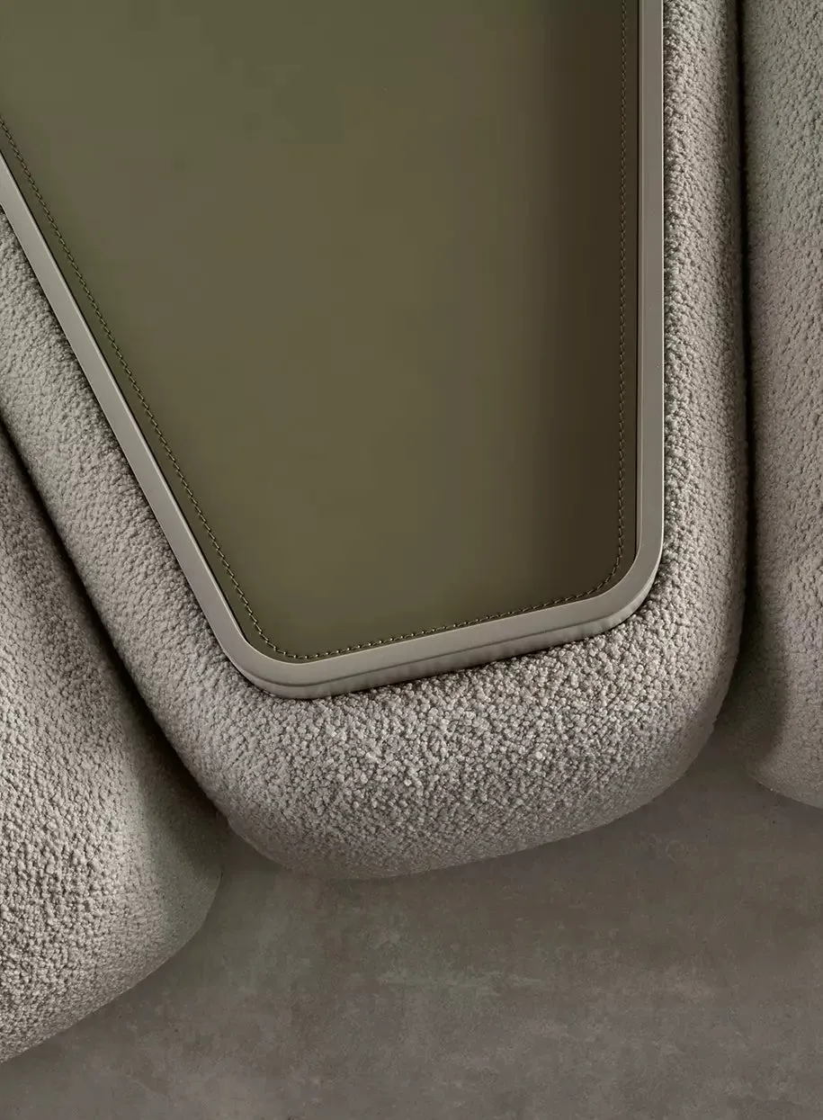 René Sofa