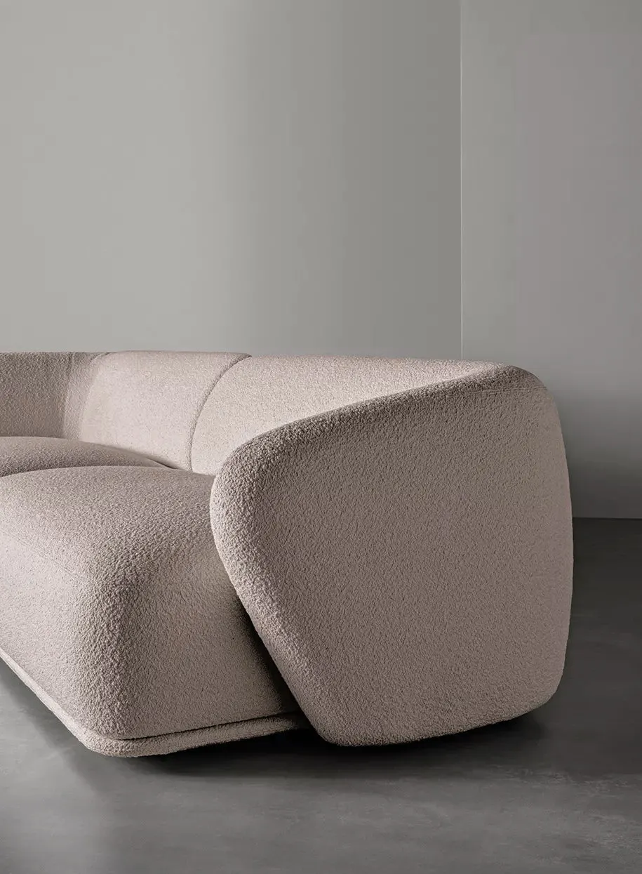 René Sofa