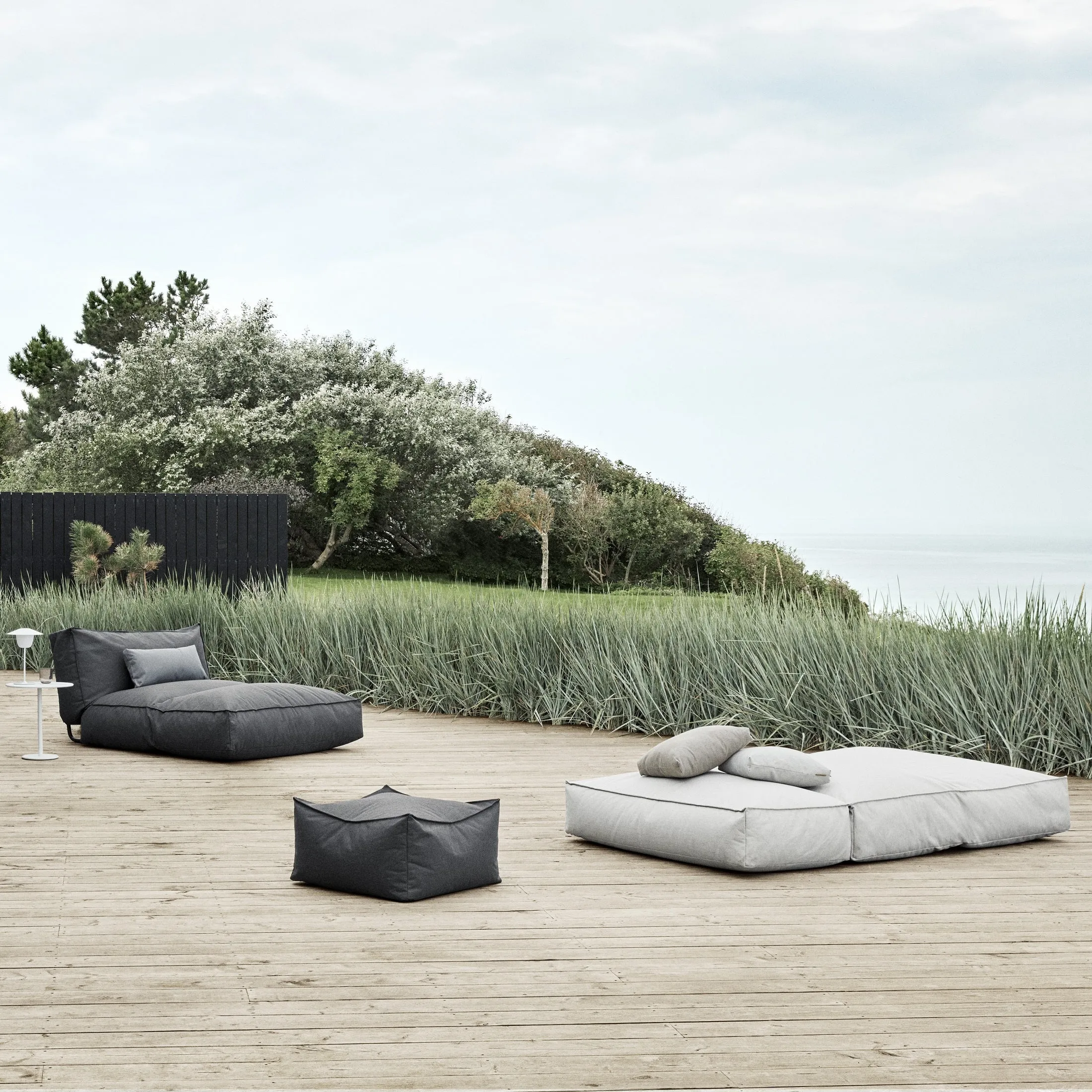 STAY Day Bed Outdoor Patio Lounger